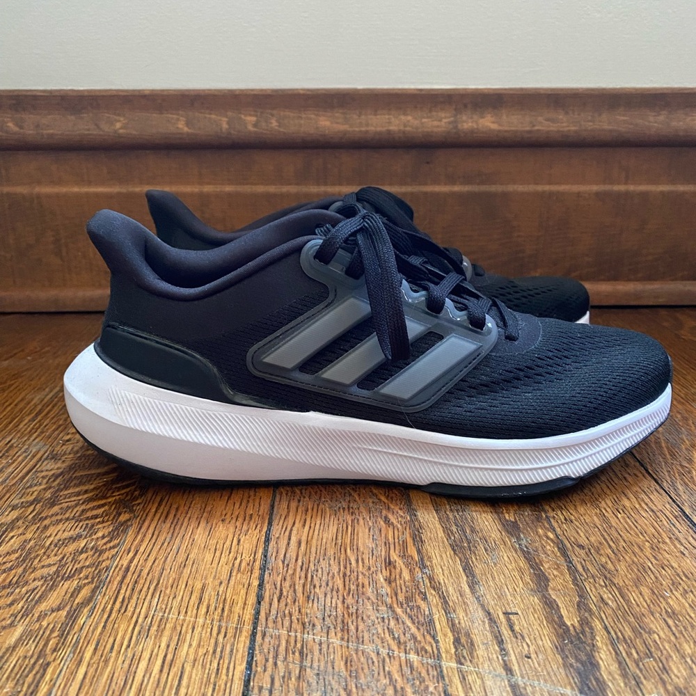 Adidas bounce shoes